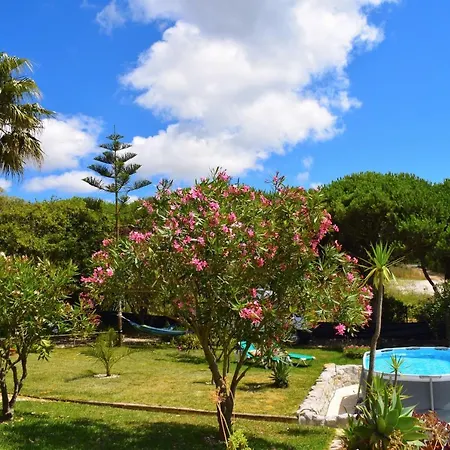 Casa Jardim Peniche * São Bernardino