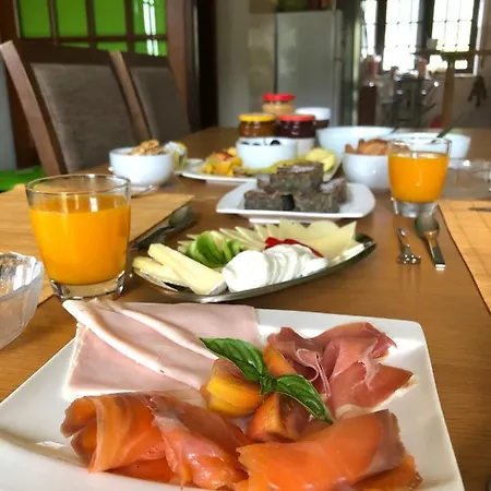 Bed & Breakfast Casa Jardim Peniche